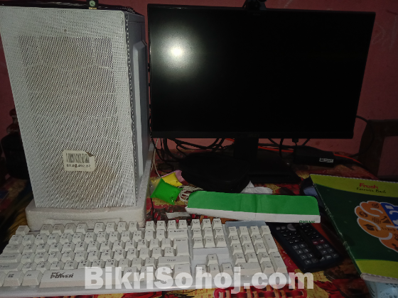 Pc And Monitor,Keyboard,Mouse